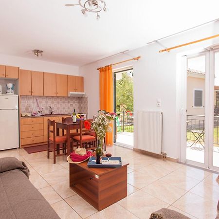 Lefkáda Cozy Apartments In City'S Suburbs מראה חיצוני תמונה